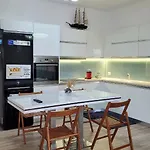 Deluxe Apartment * Vlorë