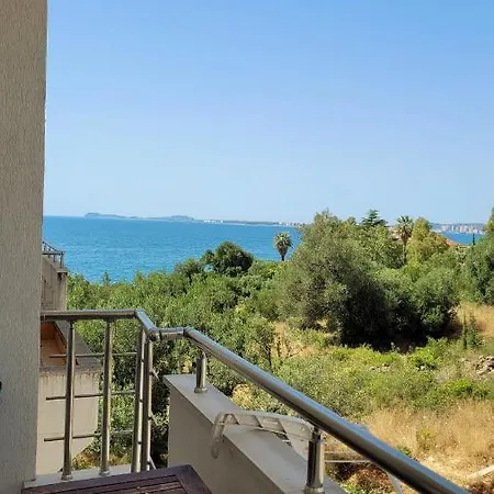 Sea View In Balcony Free Parking Apartment